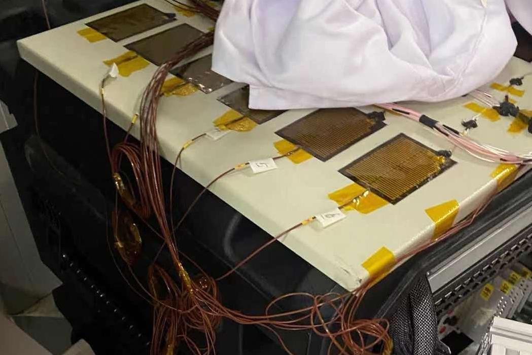 热控与测量设备