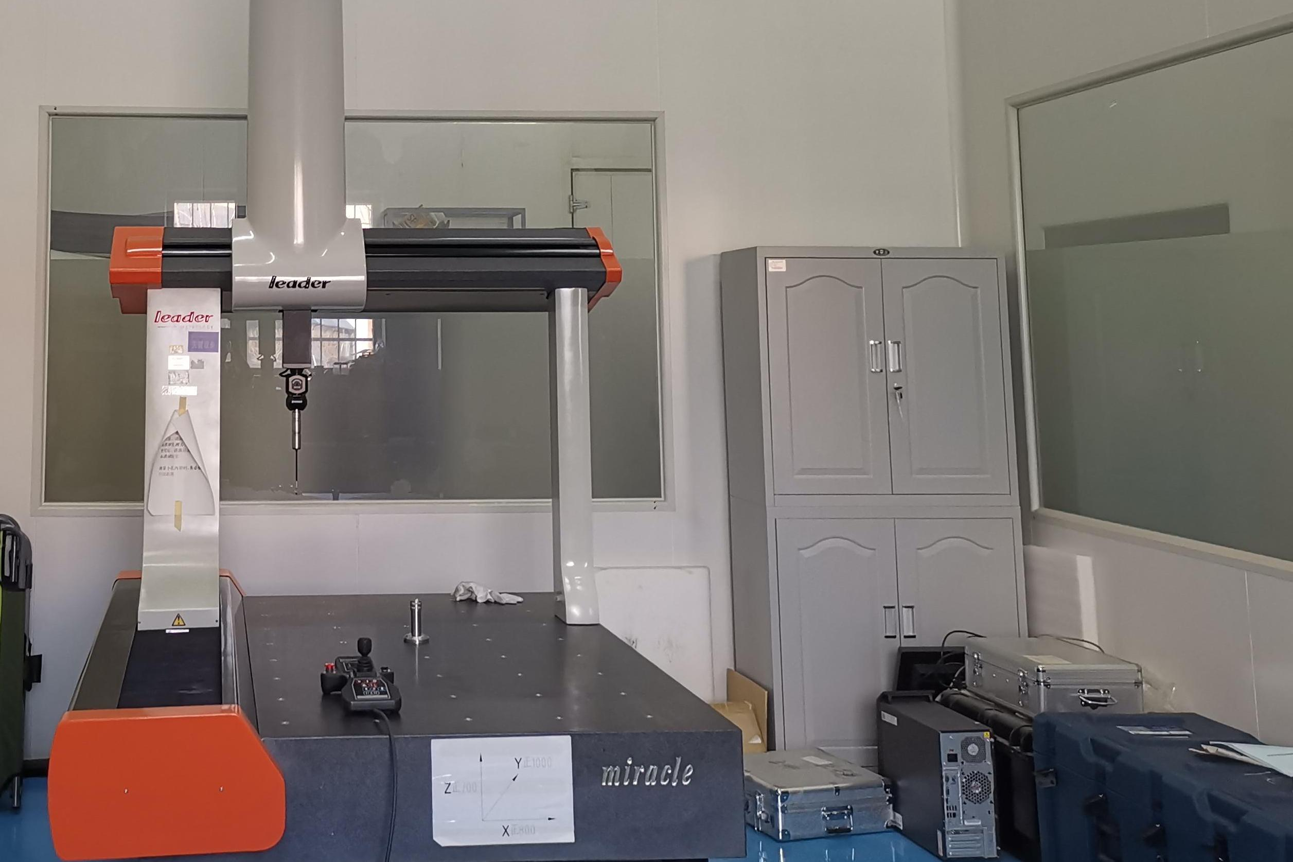 三坐标测量机NC8107