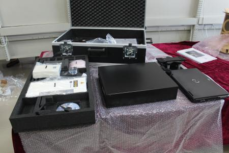 双频激光干涉仪